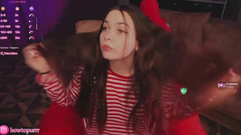 Mia online show from April 2026 06:17:01 PM