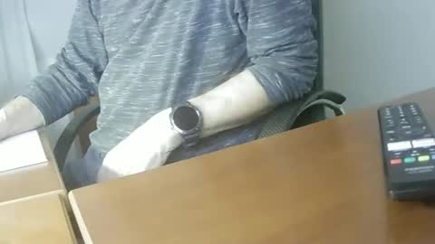 Peter online show from January 2025 04:44:01 PM