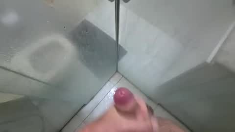 Henrique online show from October 2025 10:32:02 PM