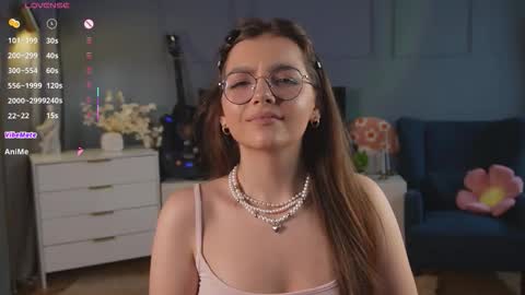 Diane online show from October 2025 07:22:01 PM