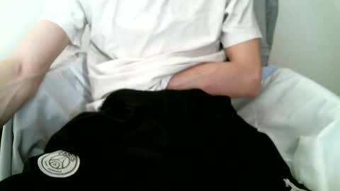 Keanu online show from October 2025 11:40:01 AM