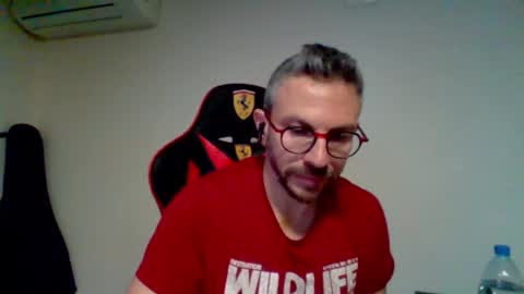 Snapshot of huge__cumshot chatting on February 2026 05:09:02 PM huge__cumshot online show from February 2026 05:09:02 PM