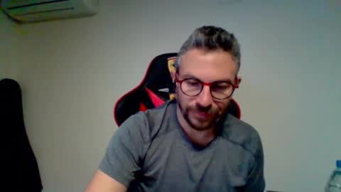 Snapshot of huge__cumshot chatting on March 2026 06:58:02 PM huge__cumshot online show from March 2026 06:58:02 PM