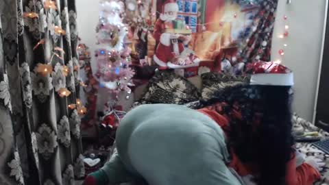 hugeassdevil online show from December 2024 11:37:02 PM