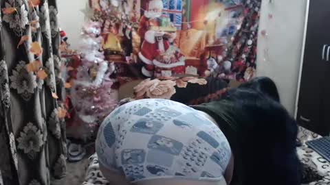 hugeassdevil online show from February 2025 12:41:02 AM