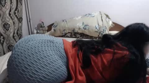 hugeassdevil online show from October 2025 06:50:02 PM