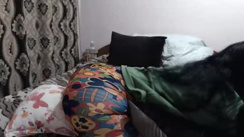 Snapshot of hugeassdevil chatting on February 2026 12:57:02 PM hugeassdevil online show from February 2026 12:57:02 PM