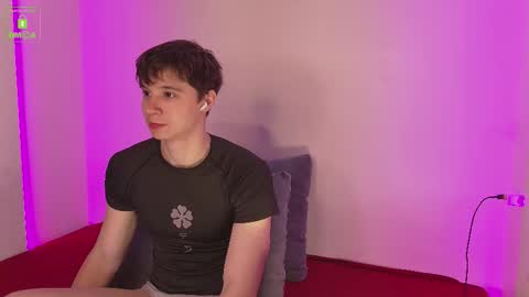 ANTHONY online show from October 2025 04:35:02 AM