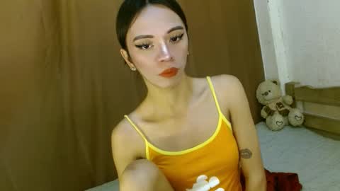 Cara online show from February 2025 10:02:02 PM