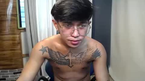 hugecockchristian online show from October 2025 07:49:01 AM