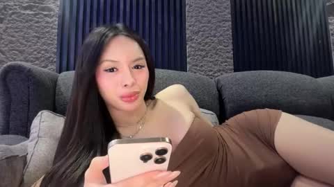 Tine Castillo online show from December 2025 03:14:02 AM