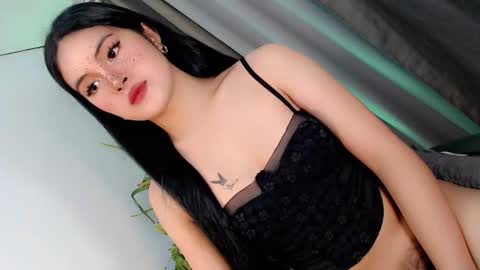 Yhanie online show from February 2026 11:28:02 PM