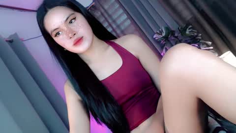 Snapshot of hugecockyanny chatting on June 2026 01:36:02 AM Yhanie online show from June 2026 01:36:02 AM