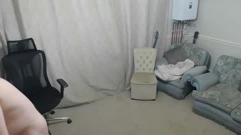 Snapshot of hugedick1965 chatting on December 2025 10:49:02 PM hugedick1965 online show from December 2025 10:49:02 PM