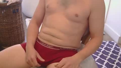 Snapshot of hugejass25 chatting on February 2026 05:44:01 PM hugejass25 online show from February 2026 05:44:01 PM