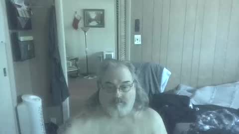 lonely huggy bear online show from April 2026 02:15:02 PM