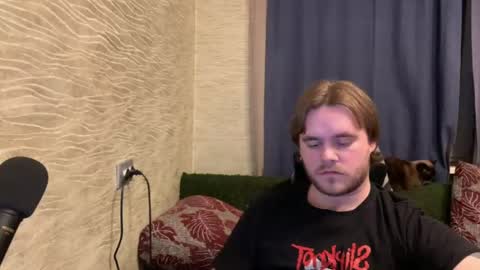 Hugo online show from April 2026 09:06:01 PM