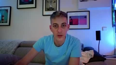 Hugo online show from January 2025 08:54:01 PM