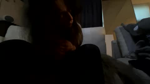 Snapshot of huippari chatting on April 2026 03:51:01 AM huippari online show from April 2026 03:51:01 AM