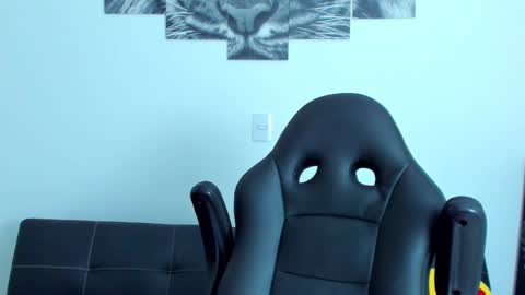 Eli online show from February 2025 01:10:01 AM