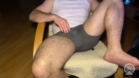 hundick_69 online show from April 2026 11:09:02 PM