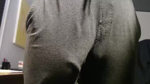 Big uncut cock dripping online show from October 2025 09:03:02 PM