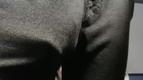 Big uncut cock dripping online show from October 2025 09:04:02 PM