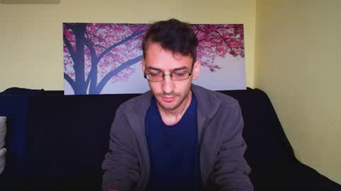 Eddy online show from October 2025 05:04:01 AM