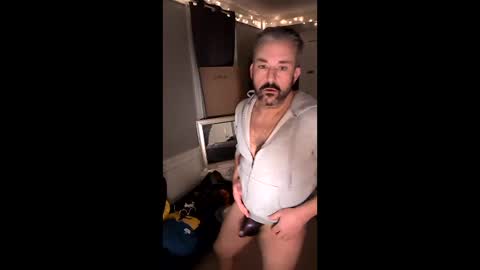 hungitalian40 online show from February 2026 05:40:02 AM