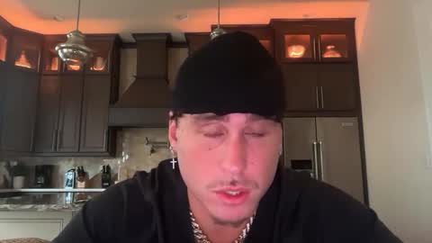 Snapshot of hungkingg22 chatting on October 2025 06:07:02 PM hungkingg22 online show from October 2025 06:07:02 PM