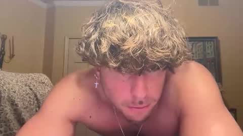 Snapshot of hungkingg22 chatting on January 2026 07:06:02 PM hungkingg22 online show from January 2026 07:06:02 PM