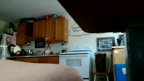 hunglikeahorse063790 online show from April 2026 10:34:02 PM