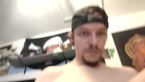 Snapshot of hungtxcock92 chatting on January 2025 12:52:01 PM hungtxcock92 online show from January 2025 12:52:01 PM