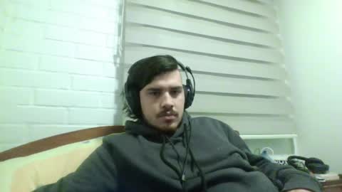 Snapshot of hungweeb chatting on May 2026 02:28:01 AM Rod online show from May 2026 02:28:01 AM