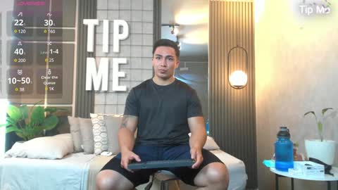 hunk_ryan online show from December 2024 05:29:01 PM