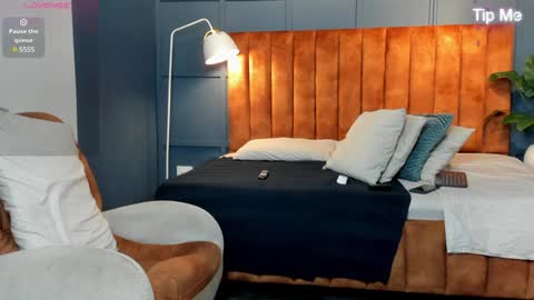 hunk_ryan online show from January 2025 01:28:01 PM