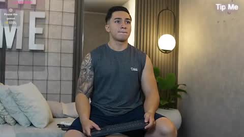 hunk_ryan online show from March 2025 11:51:01 AM
