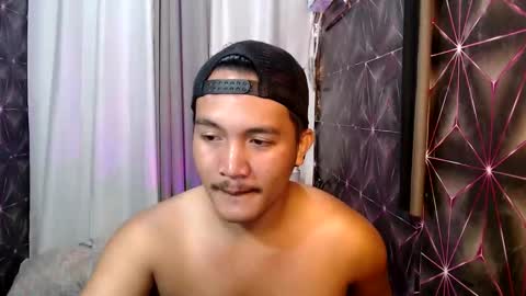 hunkylloyd online show from September 2025 03:34:01 PM