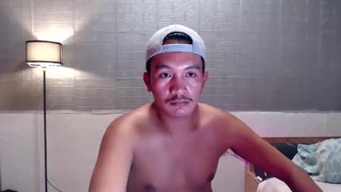 hunkylloyd online show from March 2026 03:18:02 AM