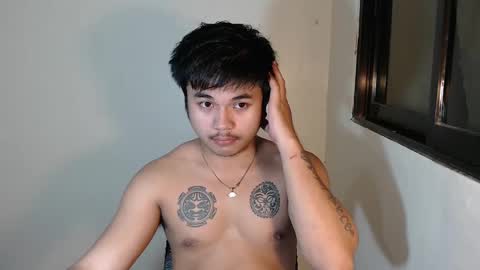 hunkyzeus online show from January 2025 04:11:02 PM