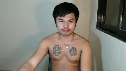 hunkyzeus online show from January 2025 08:00:01 PM