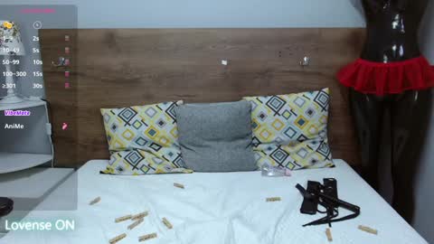 I G N I S  online show from January 2025 10:51:02 PM