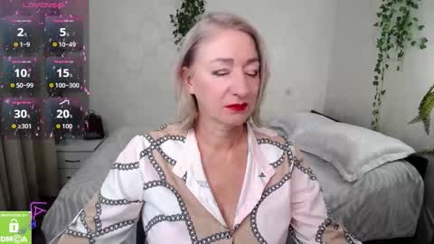 Irena online show from October 2025 02:04:02 PM