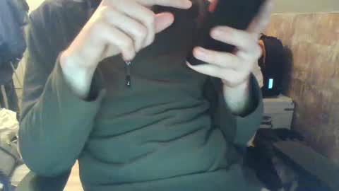 Snapshot of hunting_007 chatting on January 2025 05:38:02 PM hunting_007 online show from January 2025 05:38:02 PM