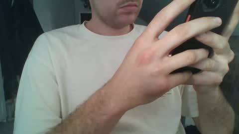 Snapshot of hunting_007 chatting on February 2025 03:21:01 PM hunting_007 online show from February 2025 03:21:01 PM