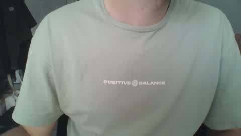 Snapshot of hunting_007 chatting on February 2025 11:20:02 AM hunting_007 online show from February 2025 11:20:02 AM