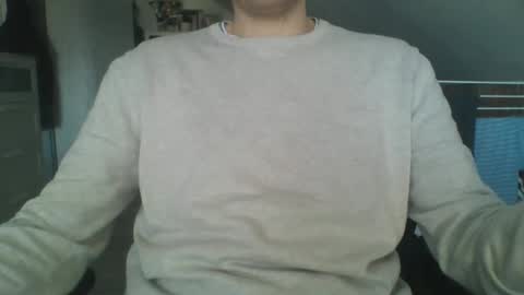 Snapshot of hunting_007 chatting on April 2026 06:57:01 AM hunting_007 online show from April 2026 06:57:01 AM