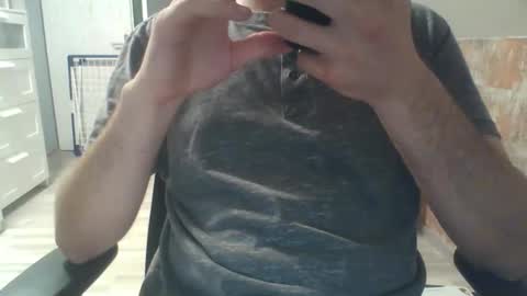Snapshot of hunting_007 chatting on April 2026 06:52:01 PM hunting_007 online show from April 2026 06:52:01 PM