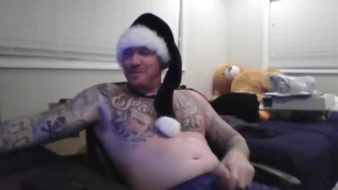 hurricanerodzilla online show from December 2024 02:56:01 AM