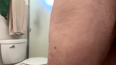 huskey300 online show from March 2026 03:50:01 PM